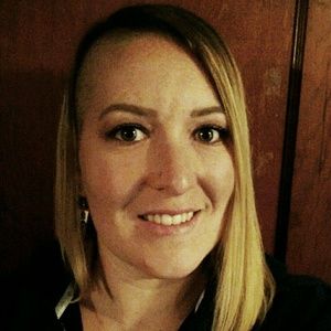 Meet your Posher, Jeanette